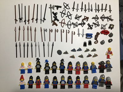 Lego Castle minifiguurit ja osat
