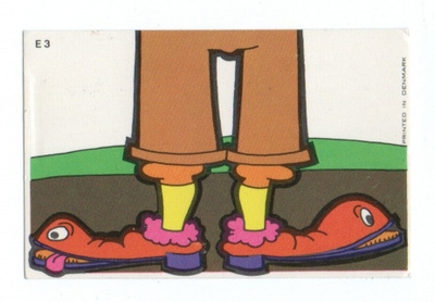 Purkkakuva Funny Figures 1971  E3 Sirkusklovni ympärillään v
