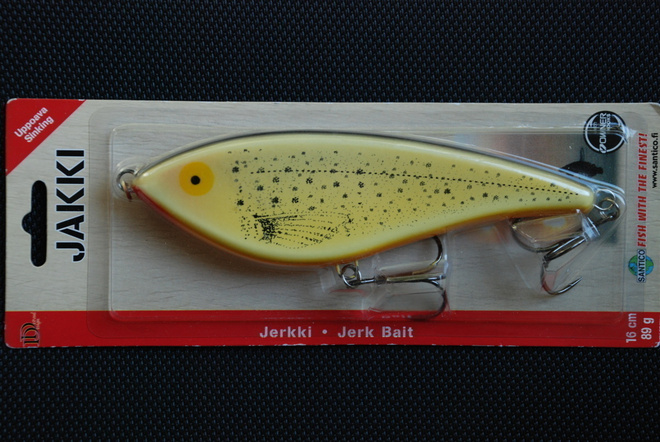 JAKKI jerkki 16cm, 89g "Uppoava" Väri: Siili