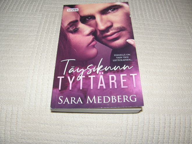 Sara Medberg Täysikuun tyttäret  -pok