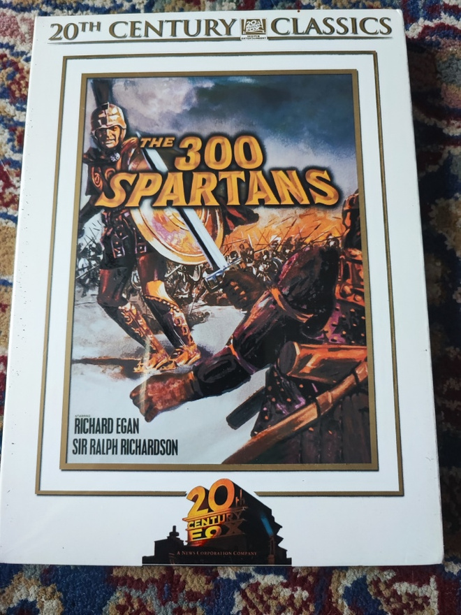 300 spartalaista UUSI
