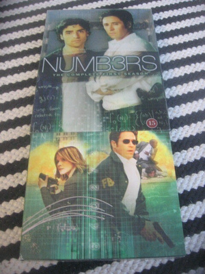 4DVD - Numbers (1. tuotantokausi)
