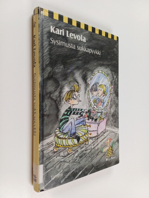 Kari Levola : Sysimusta sukkapyykki