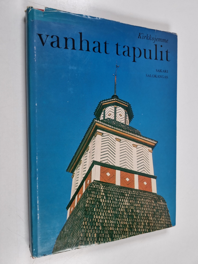 Sakari Salokangas : Kirkkojemme vanhat tapulit