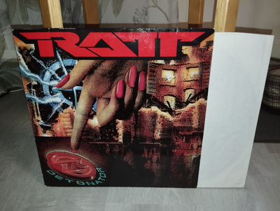 Ratt: Detonator