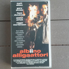 VHS: Albiino Alligaattori (Matt Dillon, Faye Dunaway1996) - pikkukuva 1