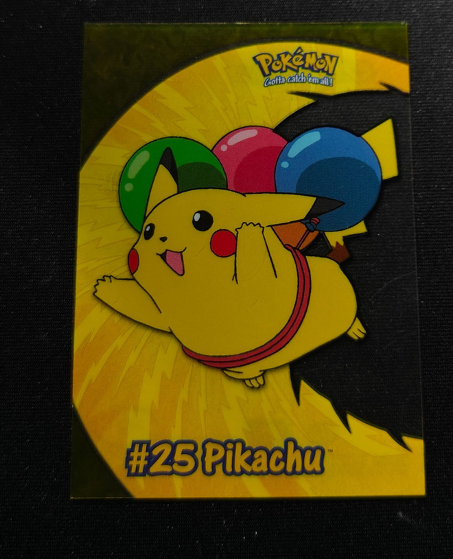Pokémon Topps 2000: Flying Pikachu PC1 Clear/Muovikortti!