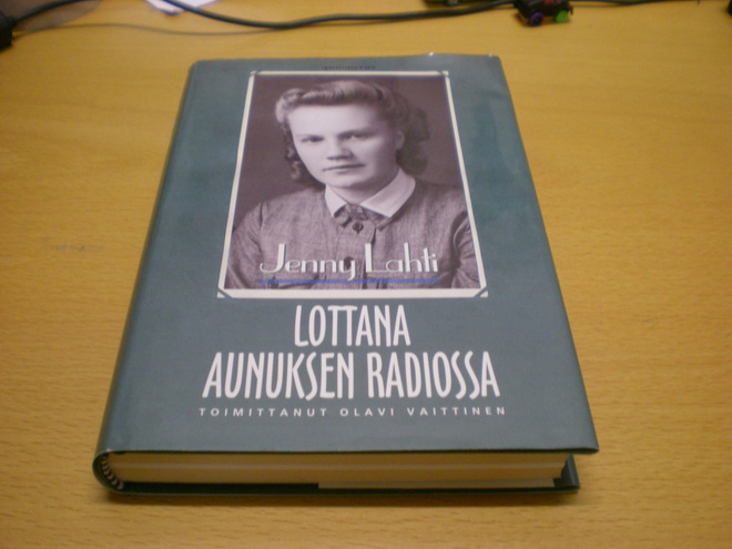Jenny Lahti: Lottana Aunuksen radioss