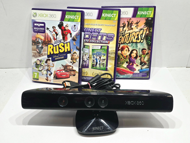 Xbox 360 - Kinect + 3 peliä
