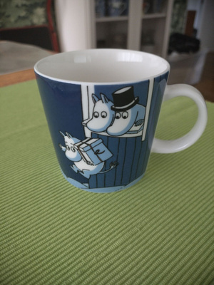 Muumimuki Jouluyllätys