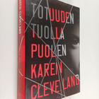 Karen Cleveland : Totuuden tuolla puolen - pikkukuva 1