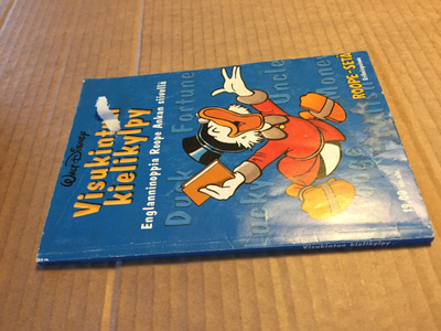DISNEY VISUKINTUN KIELIKYLPY