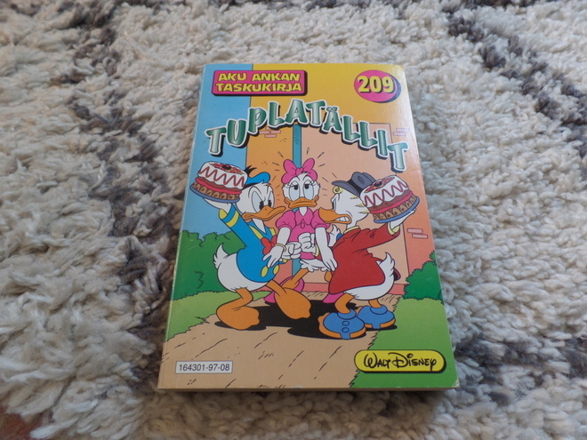 Aku Ankan taskukirja 209 Tuplatällit #