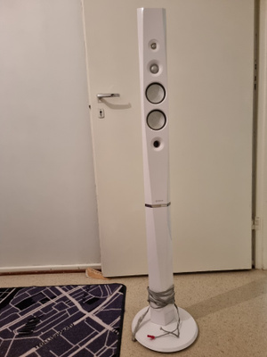 Sony BDV-N9200WL oikea etukaiutin