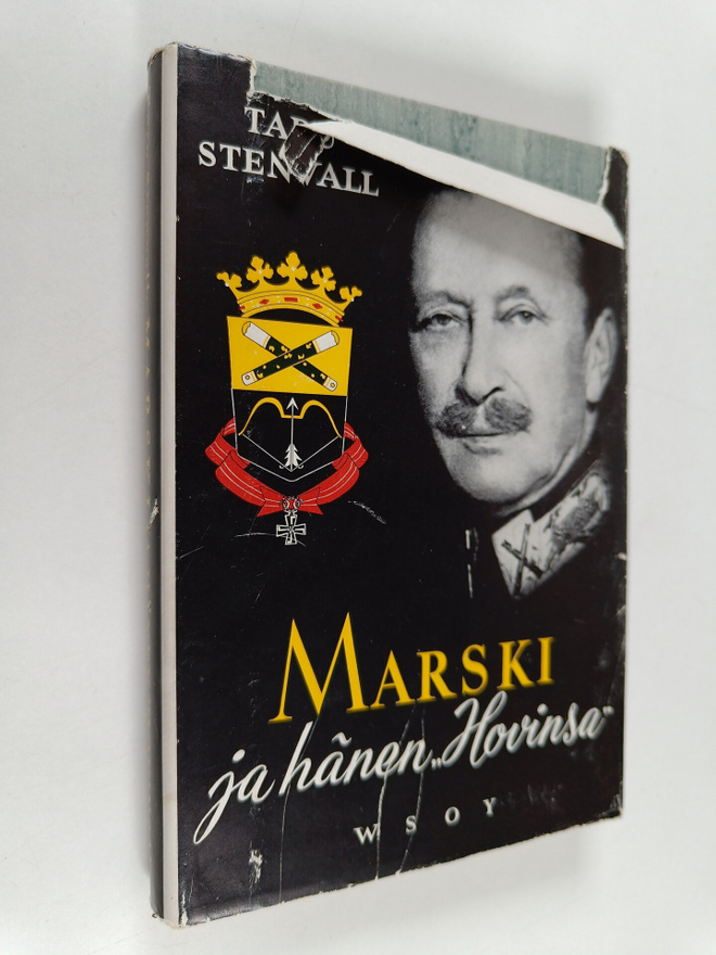 Taru Stenvall : Marski ja hänen hovinsa
