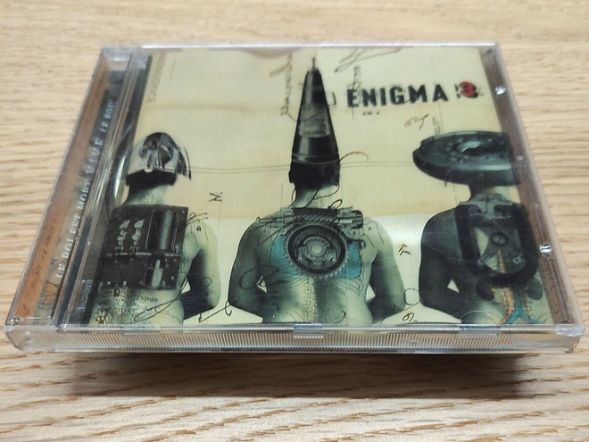 ENIGMA – Le Roi Est Mort, Vive Le Roi! CD
