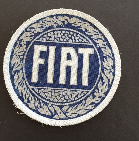 hihamerkki Fiat auto autoilu