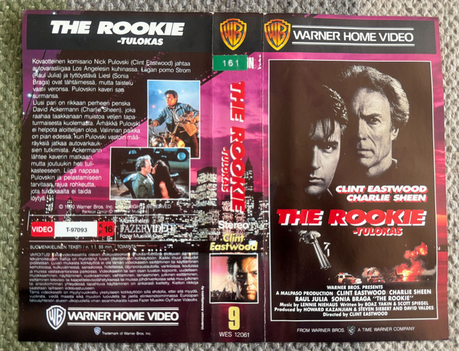 VHS KANSILEHTI : THE ROOKIE - TULOKAS