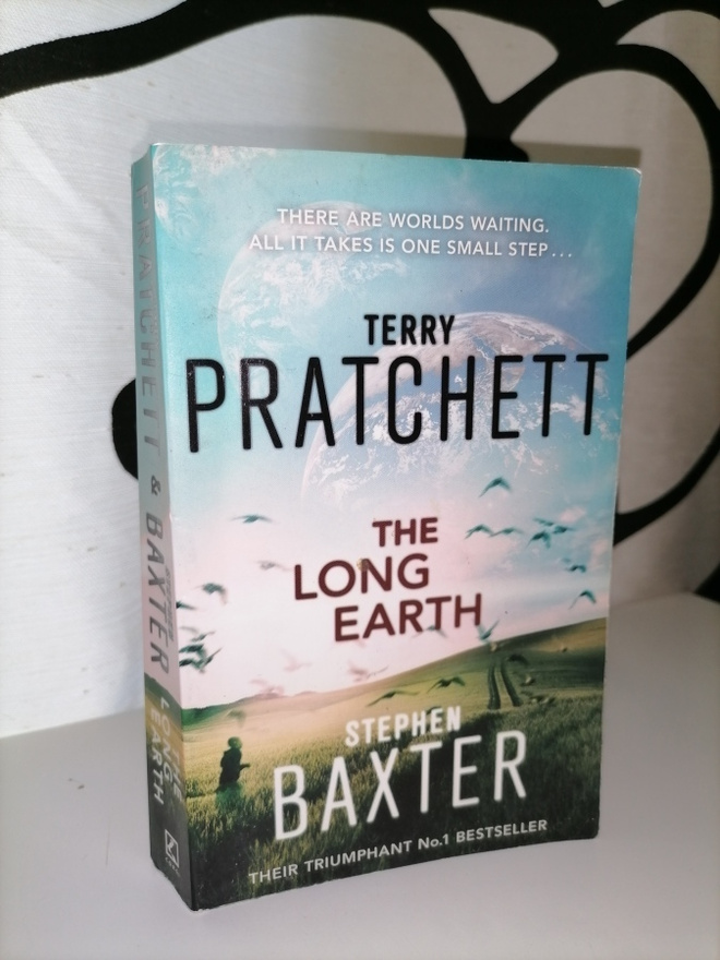 Terry Pratchett - The Long Earth - Stephen Baxter