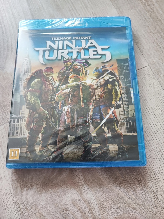 Teenage Mutant Ninja Turtles UUSI BLU-RAY