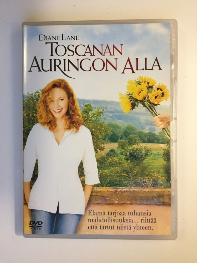Toscanan Auringon Alla (2003) ohjaus: Audrey Wells (DVD)
