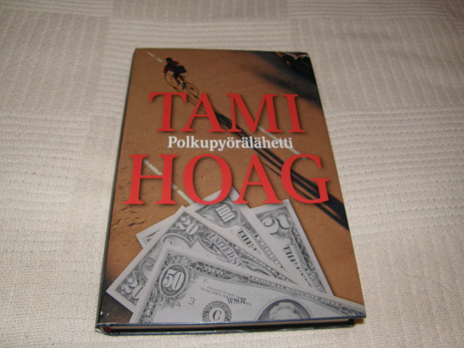 Tami Hoag Polkupyörälähetti  -sid