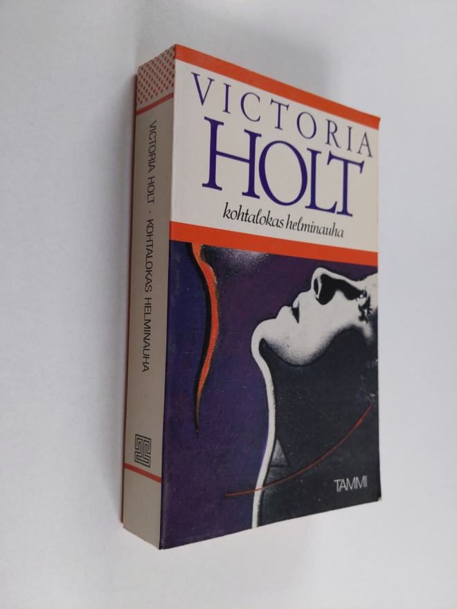Victoria Holt : Kohtalokas helminauha