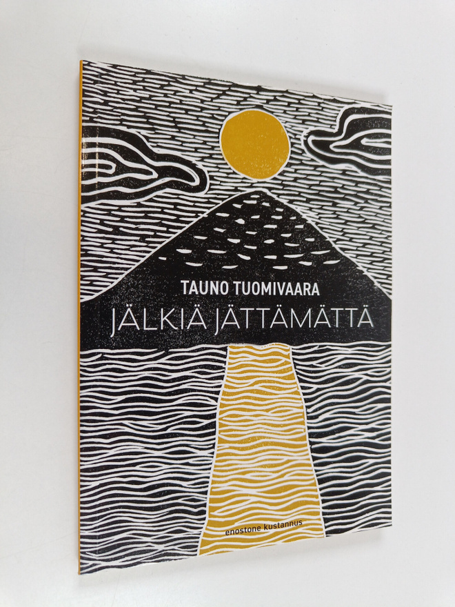 Tauno Tuomivaara : Jälkiä jättämättä