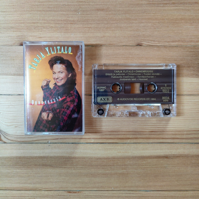 Tarja Ylitalo - Onnenruusu c-kasetti