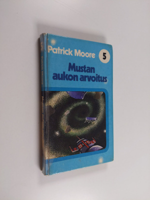 Patrick Moore : Mustan aukon arvoitus