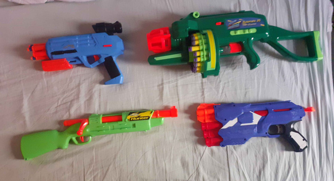 Nerf pyssyjä/muita pehmonuoliaseita