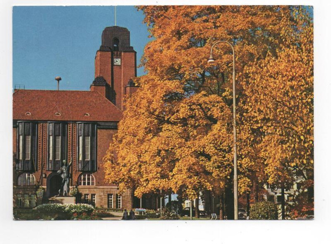 Lahti: Kaupungintalo syksyllä