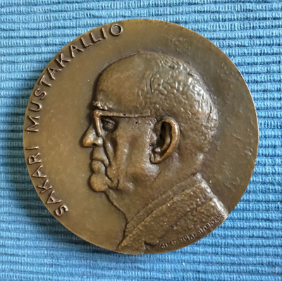 Sakari Mustakallio mitali (suunn. Aimo Tukiainen)