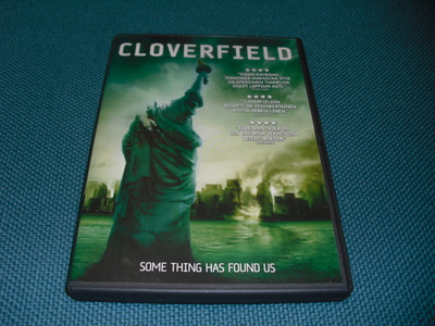 CLOVERFIELD (Mike Vogel)***