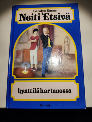 Neiti etsivä kynttilä kartanossa Carolyn Keene