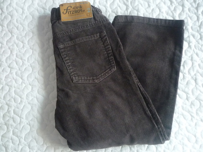 H&M tummanruskeat samettihousut kokoa 116cm