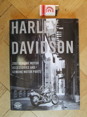 HARLEY DAVIDSON KIRJA