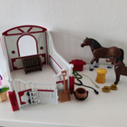Playmobil hevostalli setti - pikkukuva 1