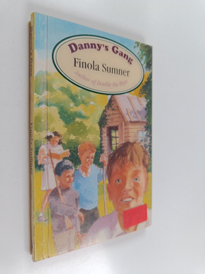 Finola Sumner : Danny's Gang