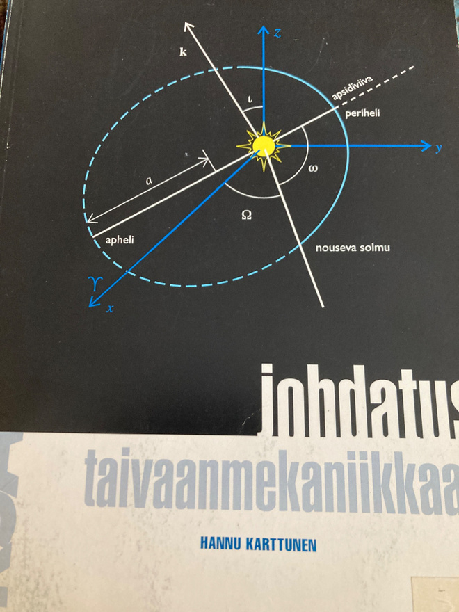 HANNU KARTTUNEN: JOHDATUS TAIVAANMEKANIIKKAAN
