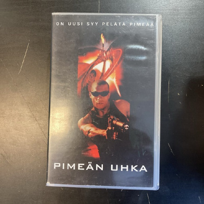 Pimeän uhka VHS