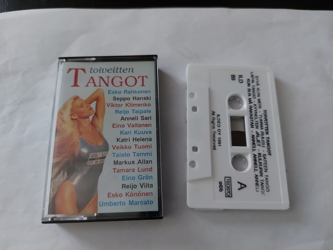 TOIVEITTEN TANGOT Reijo Taipale, Esko Rahkonen ym. c-kasetti