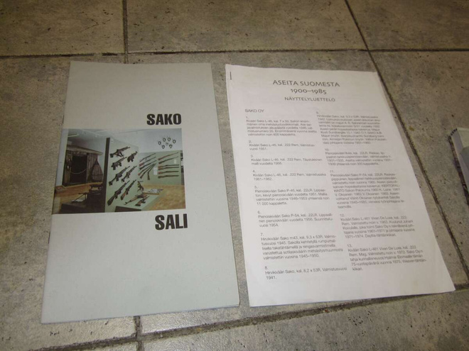 SAKO-SALI SUOMALAISEN ASEVALMISTUKSEN HISTORIAA+LIITE