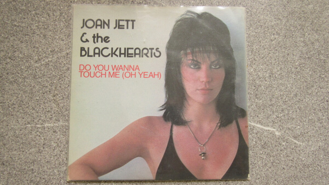 JOAN JETT & The Blackhearts single. KUVAKANNELLA.