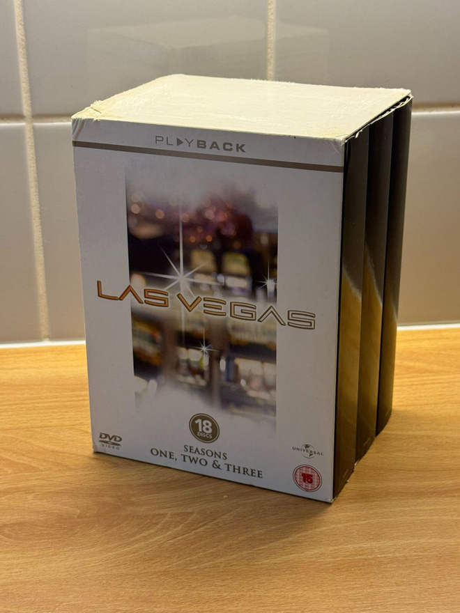 Las Vegas - Seasons 1-3   18xDVD boksi