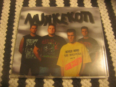 Nukkekoti - Älä sano (cds)