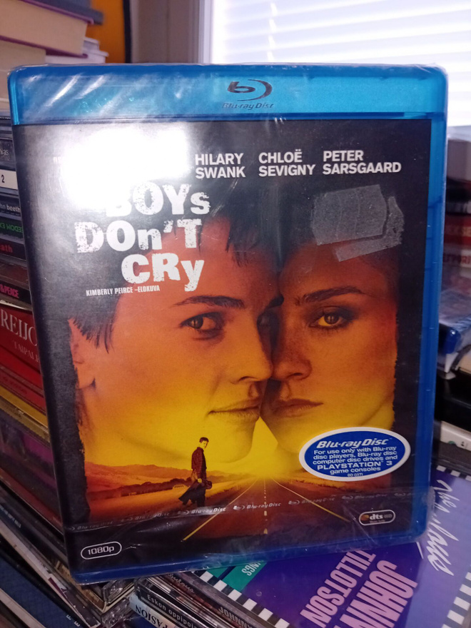 Blu-ray Boys Don't Cry ( UUSI ) SIS POSTIKULU