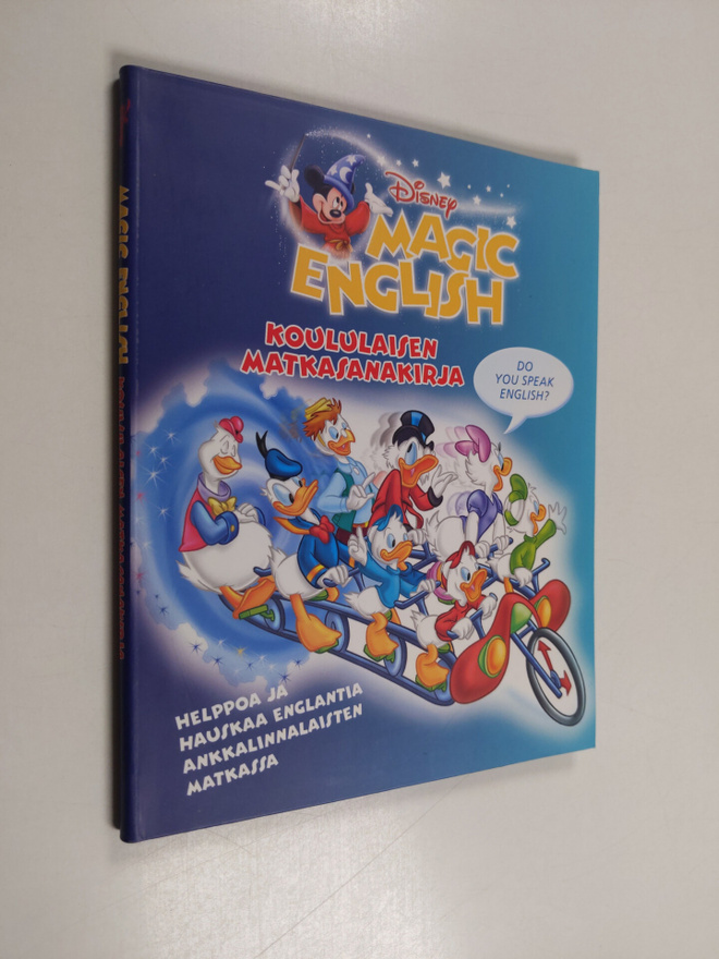 Augusto Macchetto : Magic English : koululaisen matkasana...