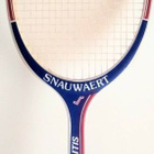 Snauwaert wooden tennis racquet with Gerulaitis autograph - pikkukuva 1