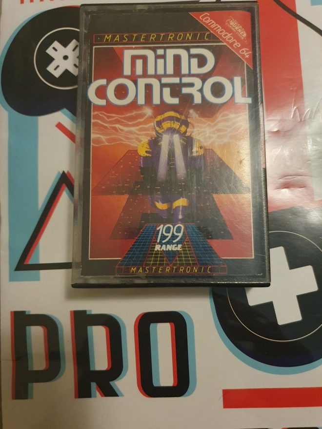 Mind Control peli (Mastertronic) alkuperäisrasiassaan C 64